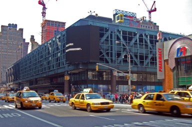 Bomb found in abandoned suitcase at Port Authority