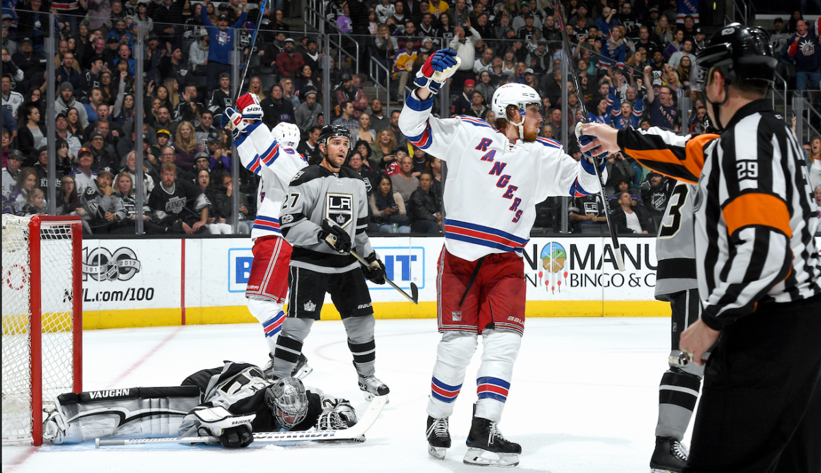 Rangers continue to slump at Madison Square Garden but thrive on the road