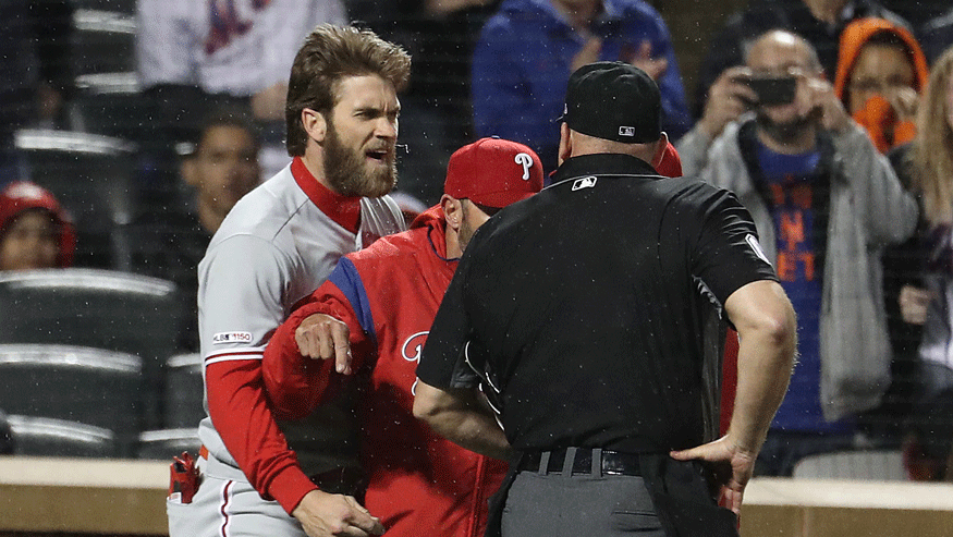 Bryce Harper weighs in on Nationals manager's ejection