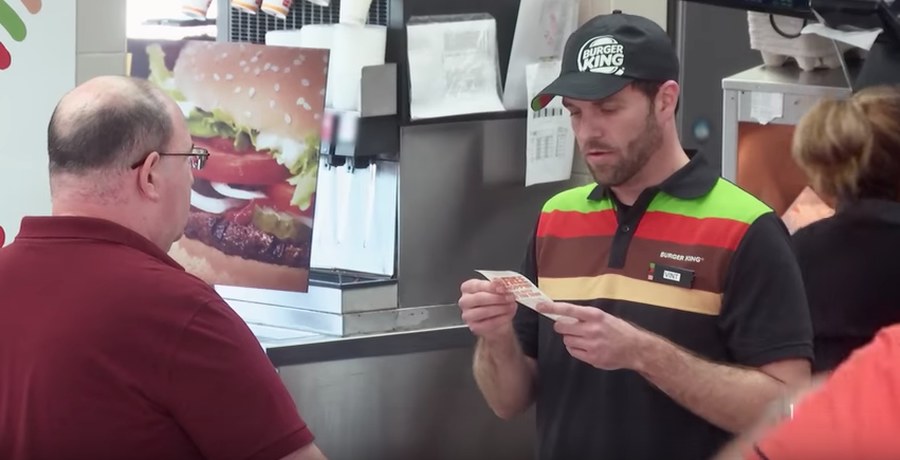 VIDEO: Burger King uses Whopper sandwich to teach lesson about net ...
