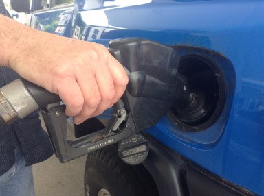 23 cent New Jersey gas tax hike takes effect