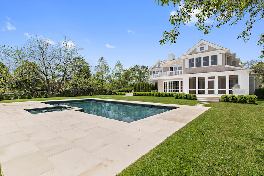 Dentist to the stars seeks $9 million for Hamptons home – Metro US