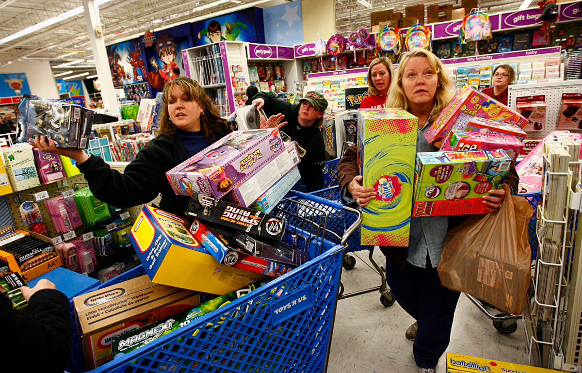 black-friday-best-buy-vs-target-vs-wal-mart-metro-us