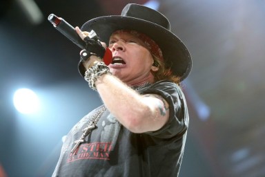 Axl Rose settles lawsuit with roadie