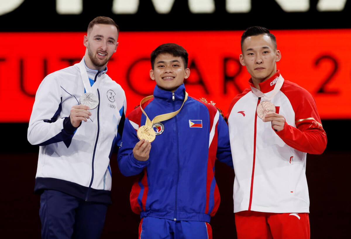 Gymnastics: Yulo claims Philippines’ first-ever gold at worlds – Metro US