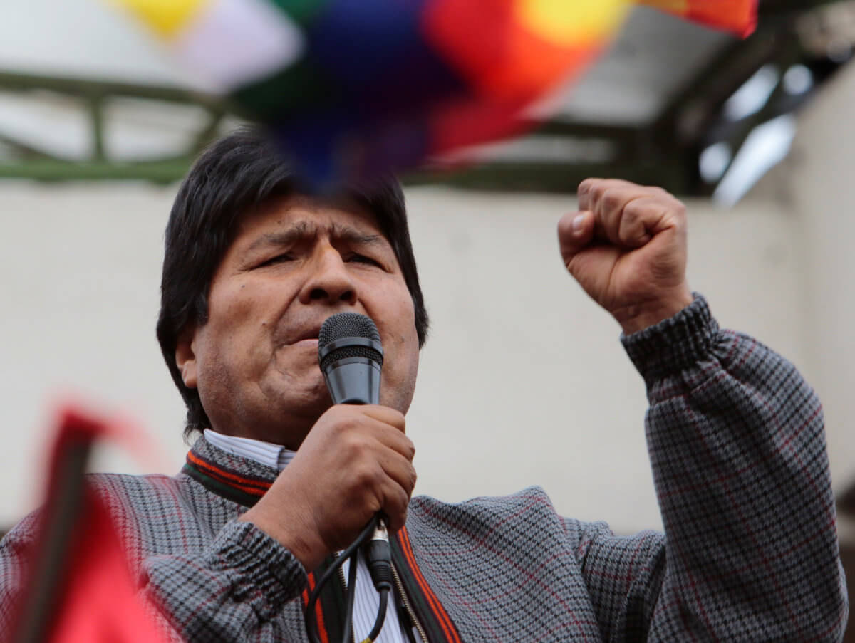 bolivia-s-morales-a-dictator-apple-s-siri-says-so-in-spanish-metro-us