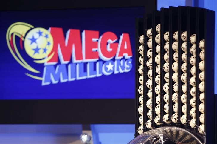 U S Mega Millions Lottery Reaches 540 Million For Friday Drawing