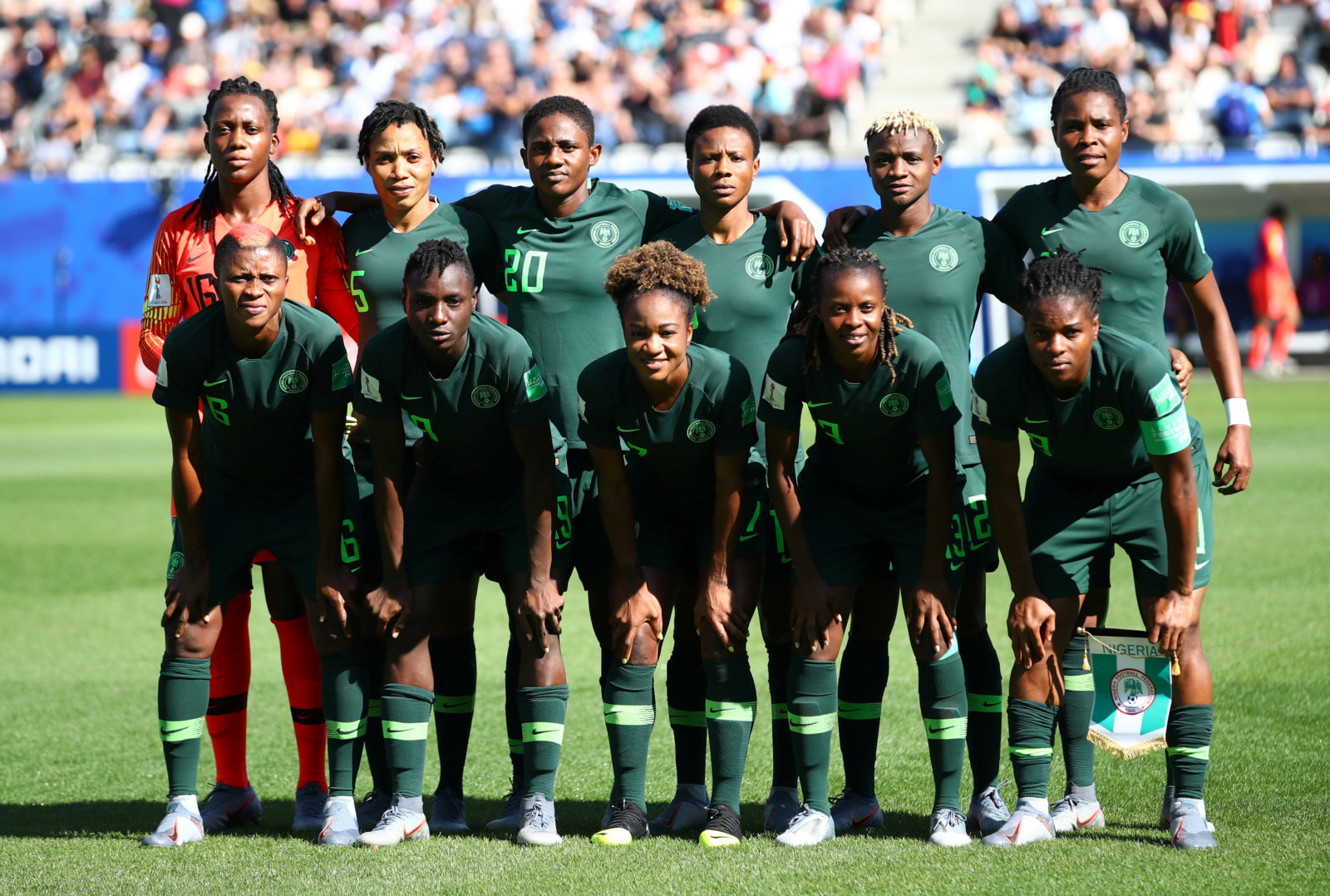 Nigeria Players Protest Unpaid Bonuses After World Cup Elimination Espn Metro Us 1175