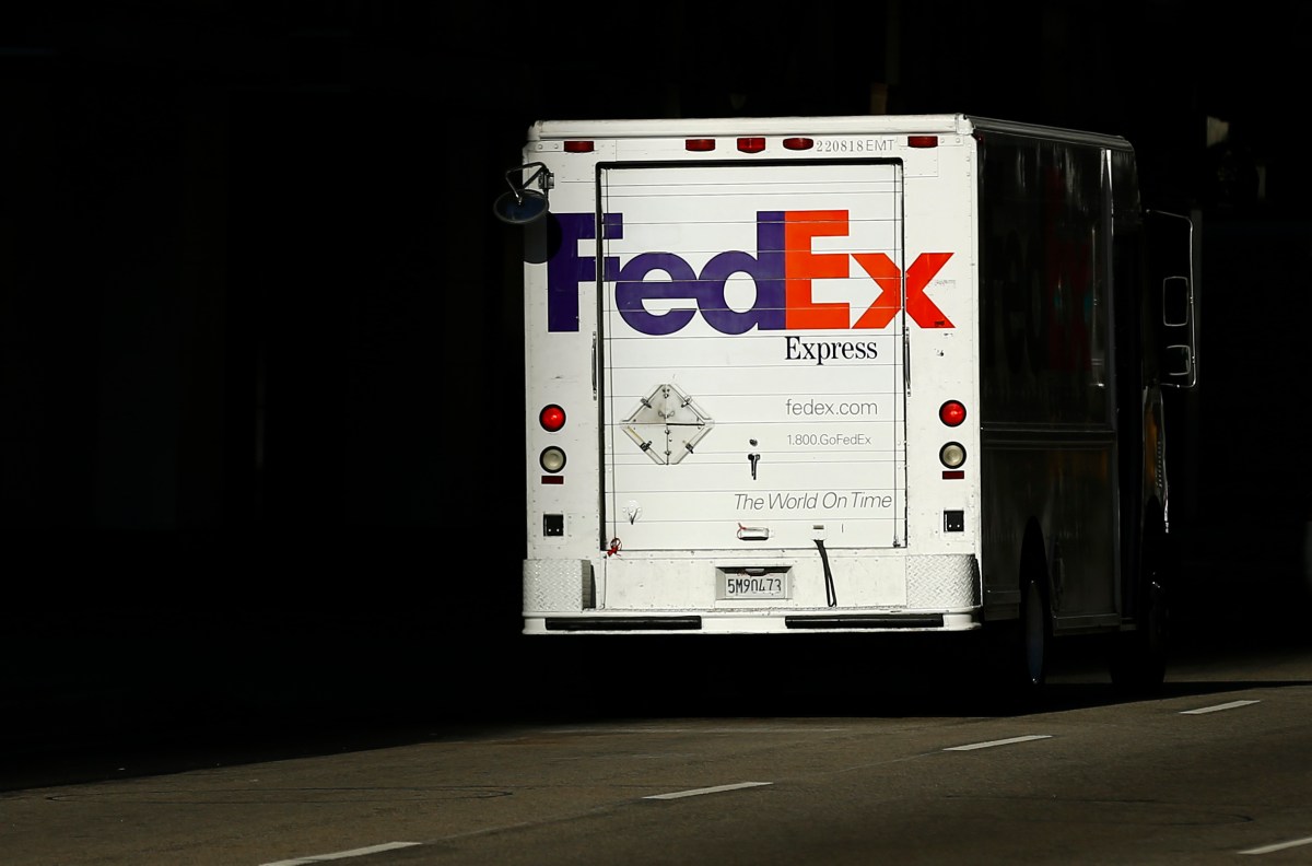 FedEx profit beats estimates, warns of pain in 2020 from trade war