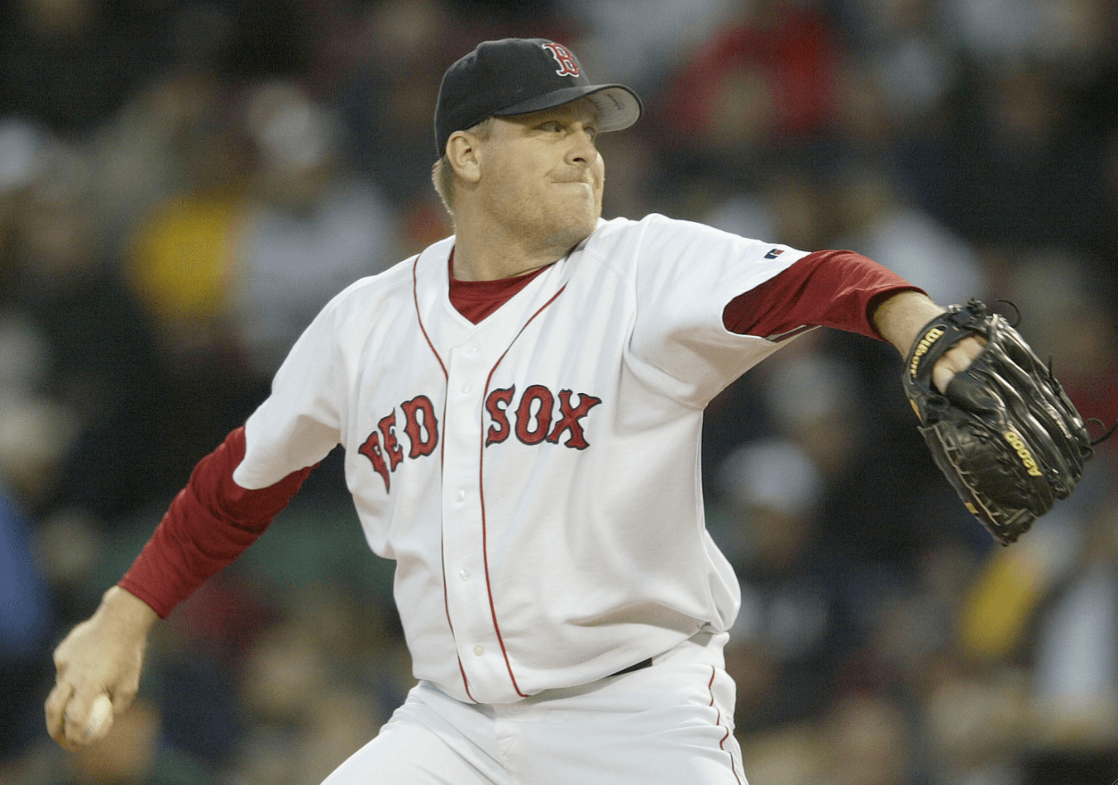 Baseball Great Curt Schilling Defends Daughter Against Cyber Bullies - Good  Morning America