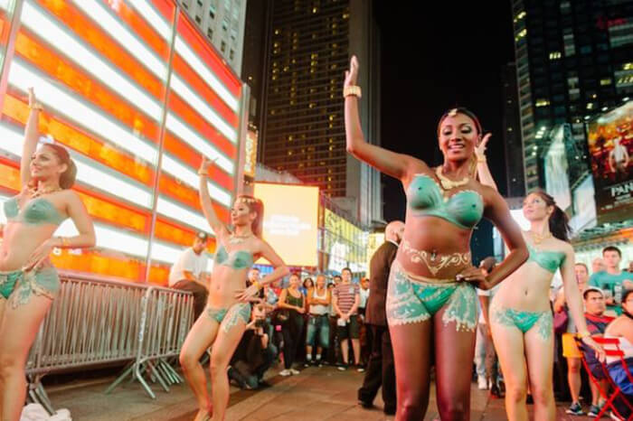 Video Local Nude Bollywood Dancers Take Over Times Square Metro Us