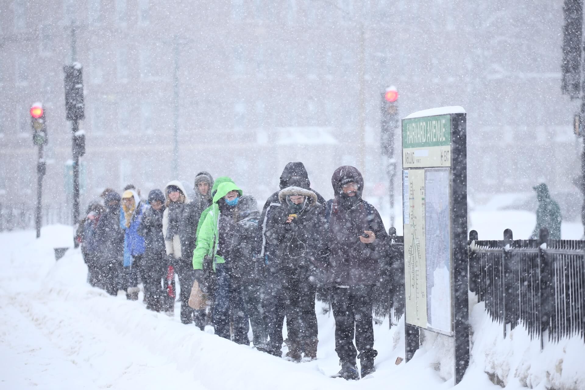 PHOTOS Massive snow storm continues to pound Boston area Metro US