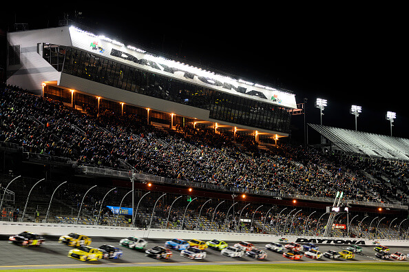 2015 Daytona 500 start time, starting lineup (TV station) – Metro US