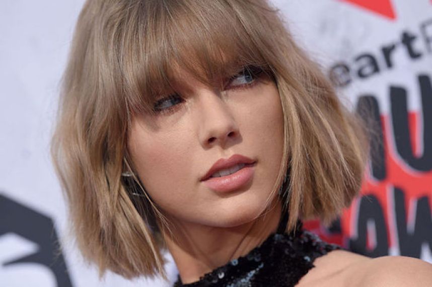 Taylor Swift was serving jury duty so leave her alone – Metro US