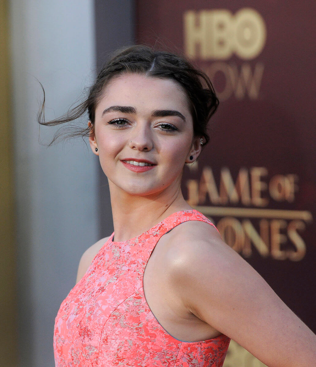 Maisie Williams says adults ‘don’t know s-t’ – Metro US