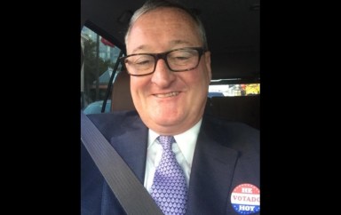 Philly shows voting pride with #PhillyVotes selfies