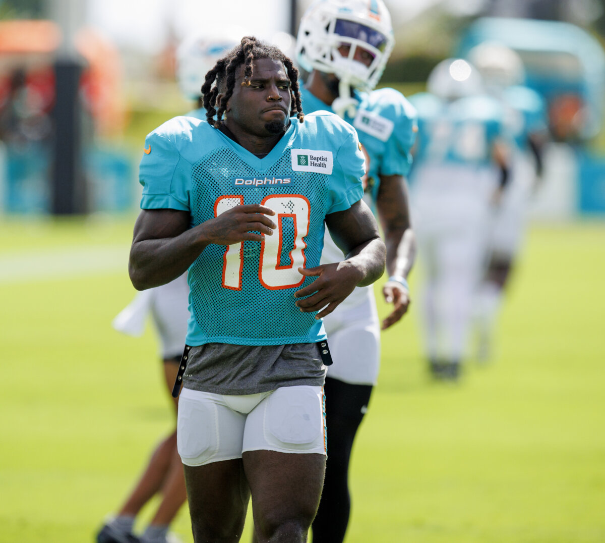 Dolphins cancel joint practice due to stomach bug outbreak – Metro US