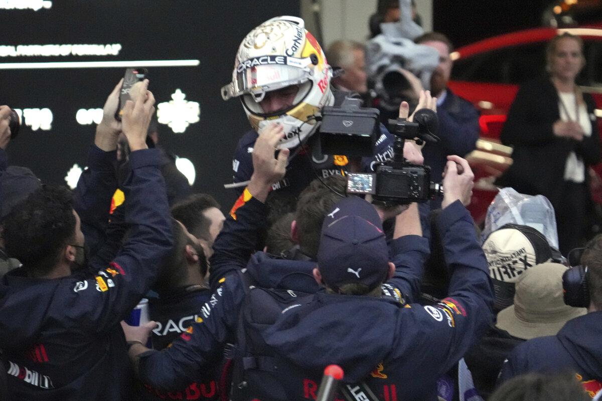 Verstappen Takes 2nd Straight Drivers’ Title With Japan Win – Metro US