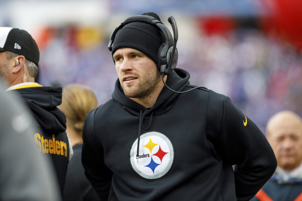 Steelers Star LB T.J. Watt Nearing A Return From Pec Injury – Metro US