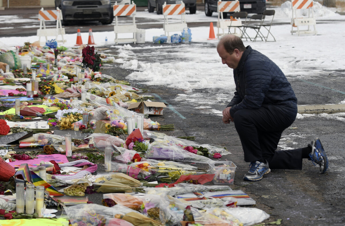 Colorado Governor Visits Shooting Site As Community Heals – Metro US