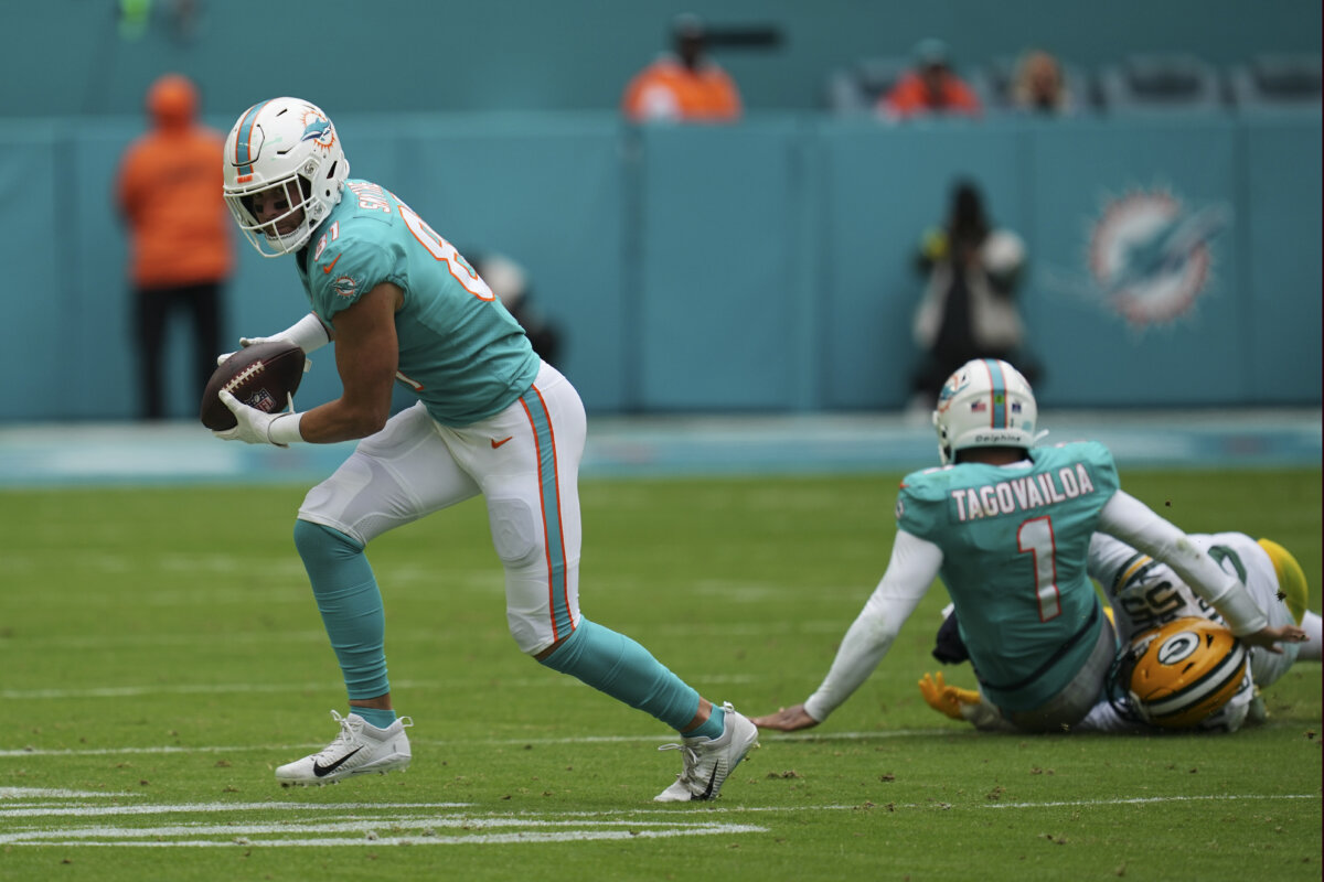 Dolphins-Tagovailoa Out Football