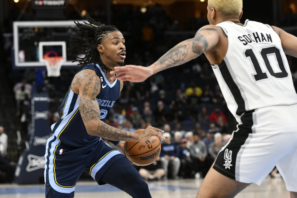 Ja Morant Ts Gear To Young Fan Who Had Signed Ball Stolen Metro Us 5304