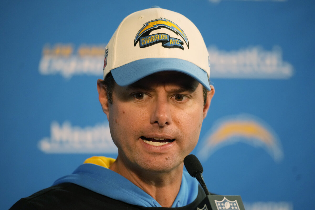 Staley to return as Chargers coach; Lombardi fired as OC Metro US