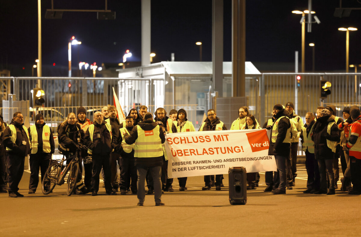 Strikes hit 2 German airports public workers pay dispute Metro US