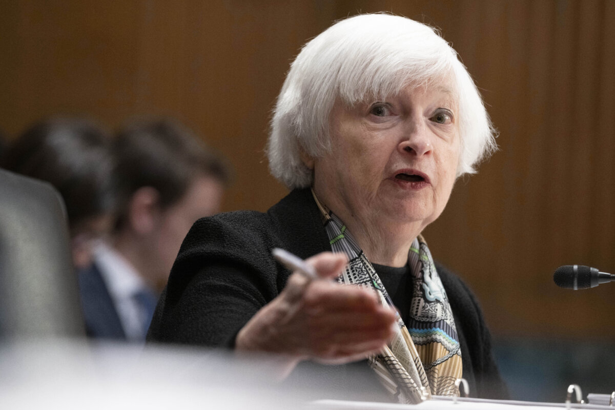 Yellen declares bank system sound, as new rescues ordered Metro US