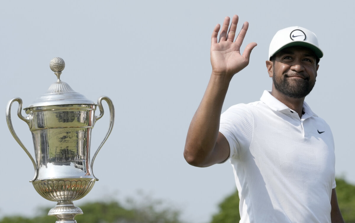 Finau holds off Rahm to take Mexico Open for 6th career win Metro US