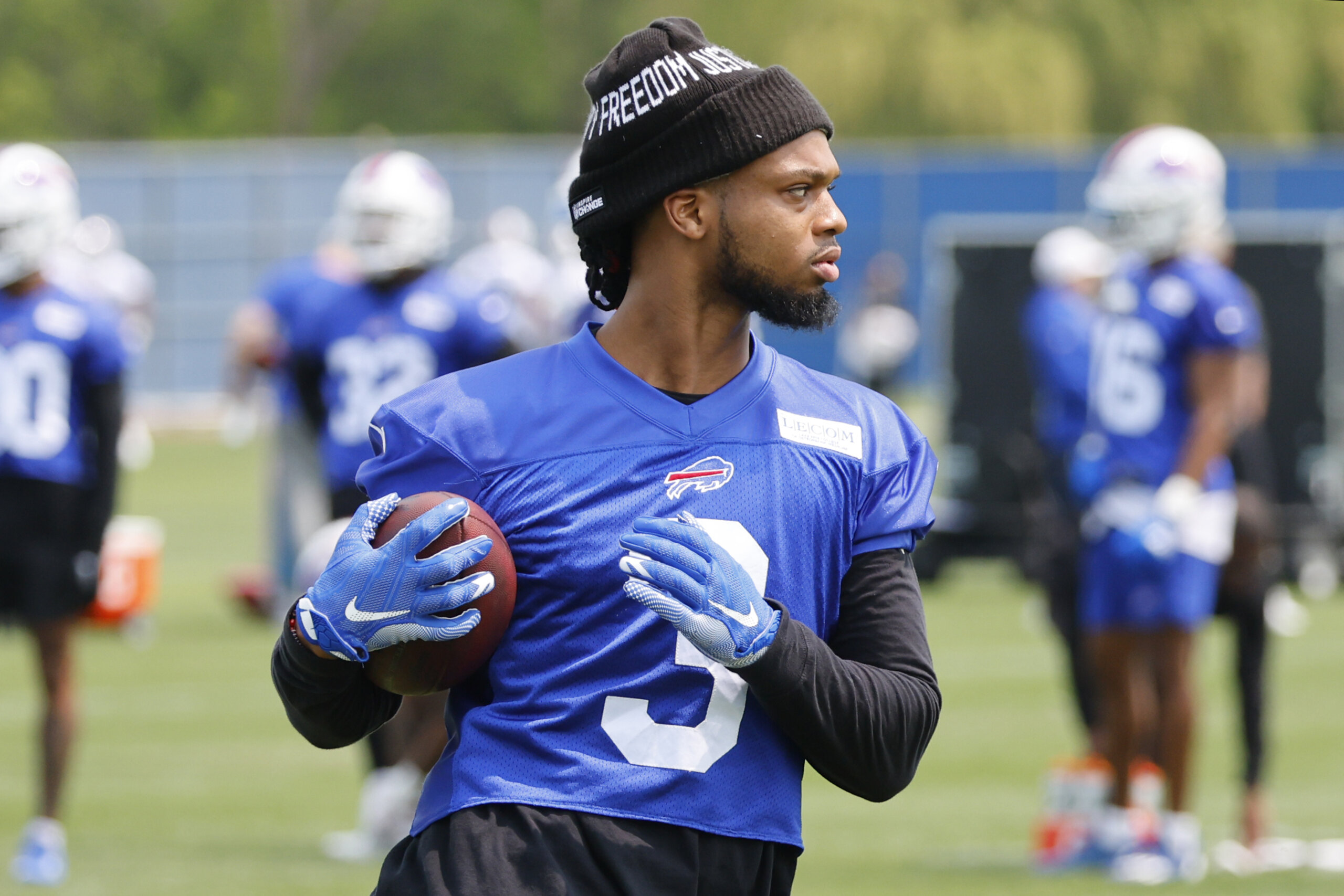 How Damar Hamlin thinks about fear and his decision to return to NFL