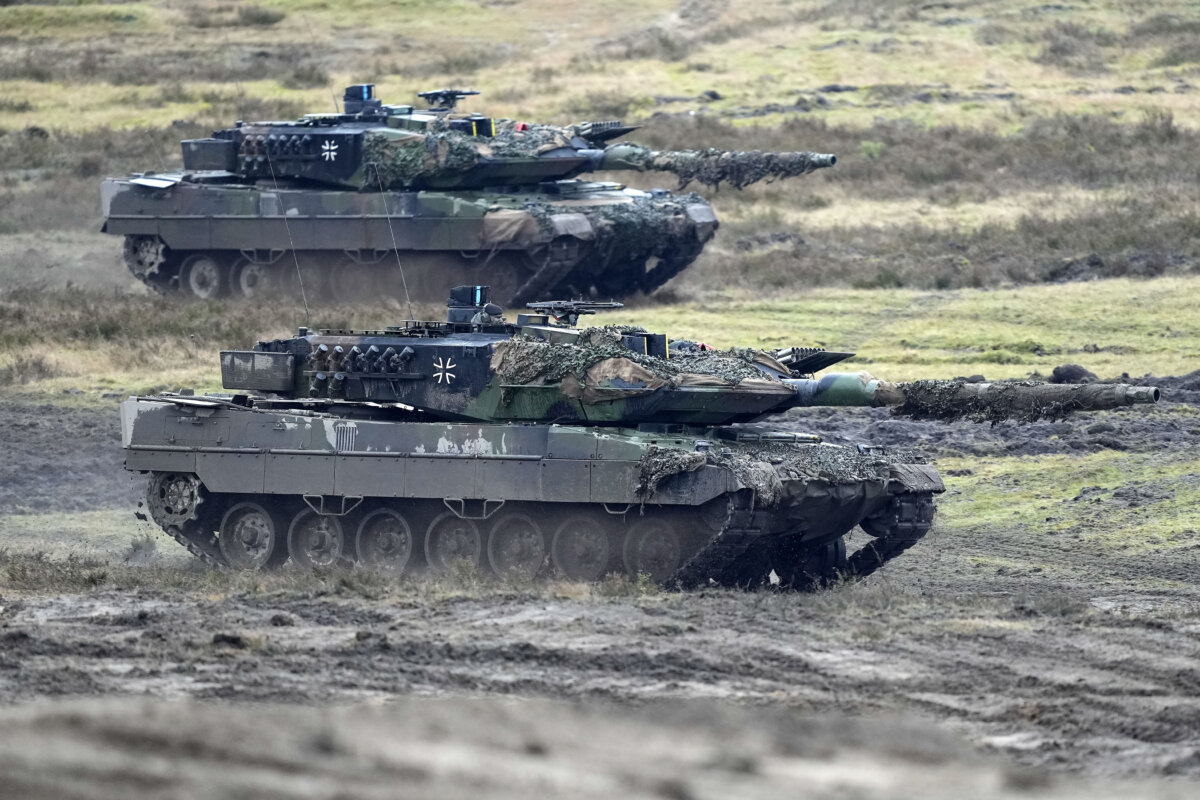 Plan to return decommissioned Leopard 2 tanks to Germany wins backing ...