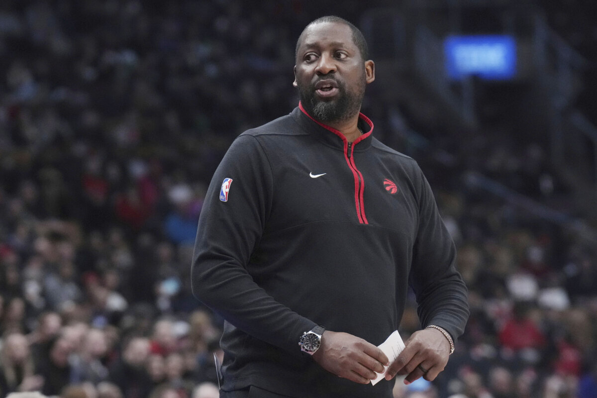 Bucks Finalizing Deal To Make Raptors’ Adrian Griffin Their Head Coach ...