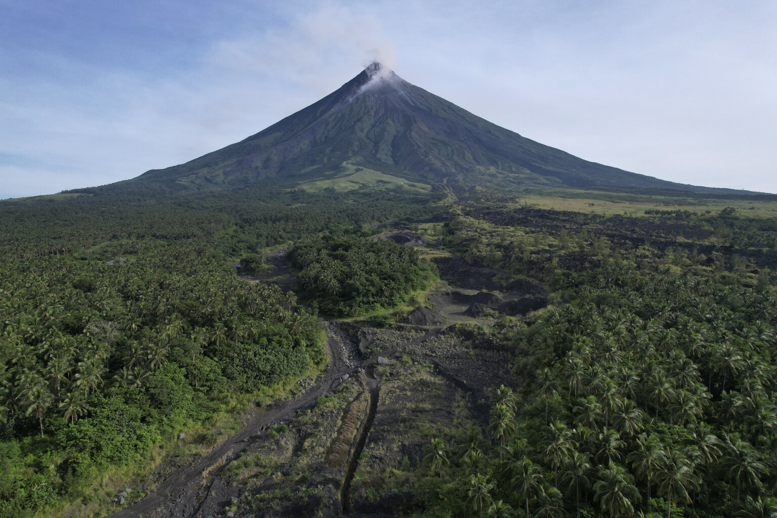 Philippine volcano’s eruption, which has displaced thousands, can last