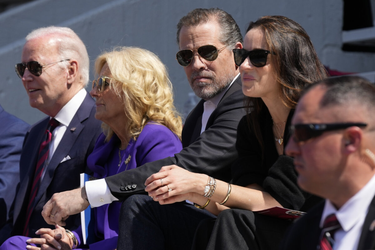 Hunter Biden Will Plead Guilty In A Deal That Likely Averts Time Behind ...