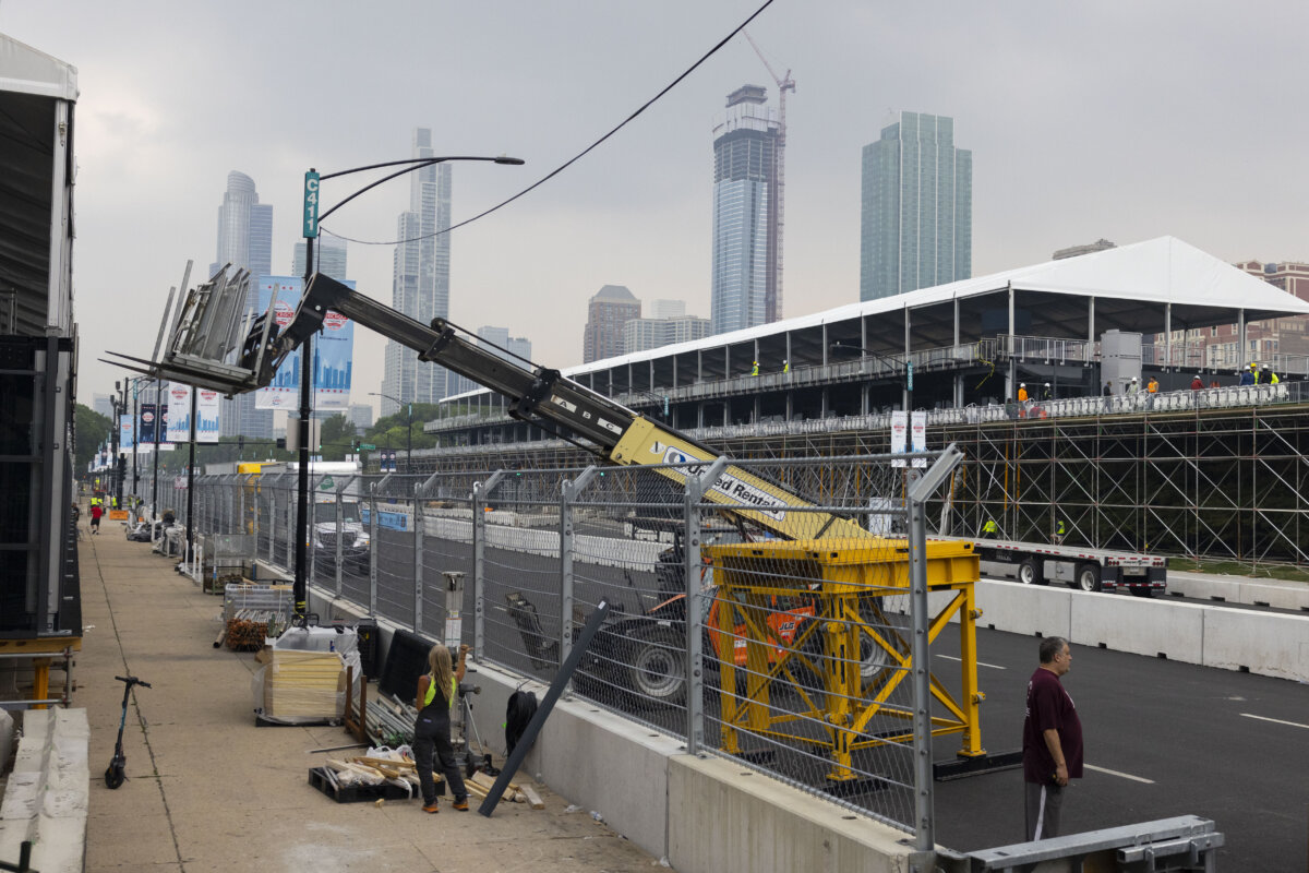 Nascar Brings Its 75th Season To Chicago For The First Street Race In Cup Series History Metro Us 5999