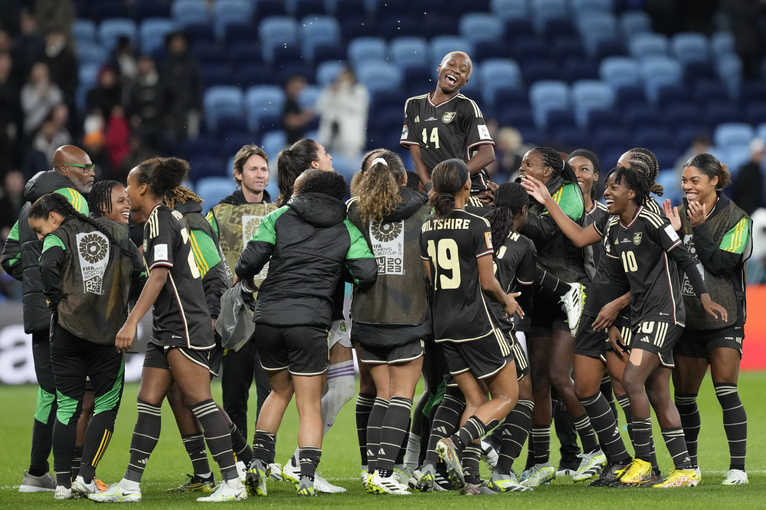 Women's World Cup 2023: Wendie Renard grabs late winner as France