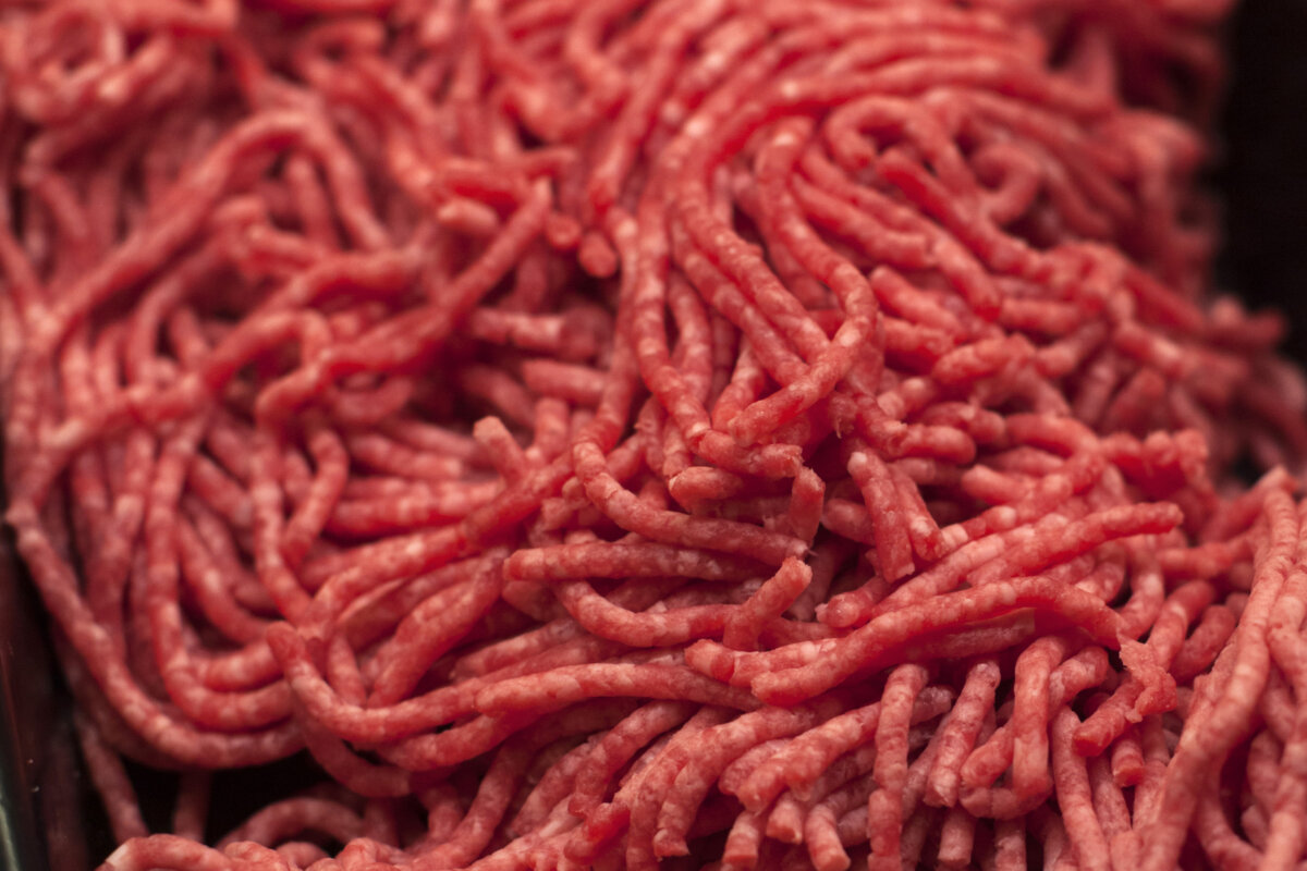 Salmonella in ground beef sickens 16, hospitalizing 6, in 4 states, CDC