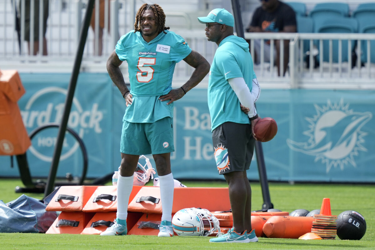 Dolphins CB Jalen Ramsey To Undergo Knee Surgery And Miss Start Of ...