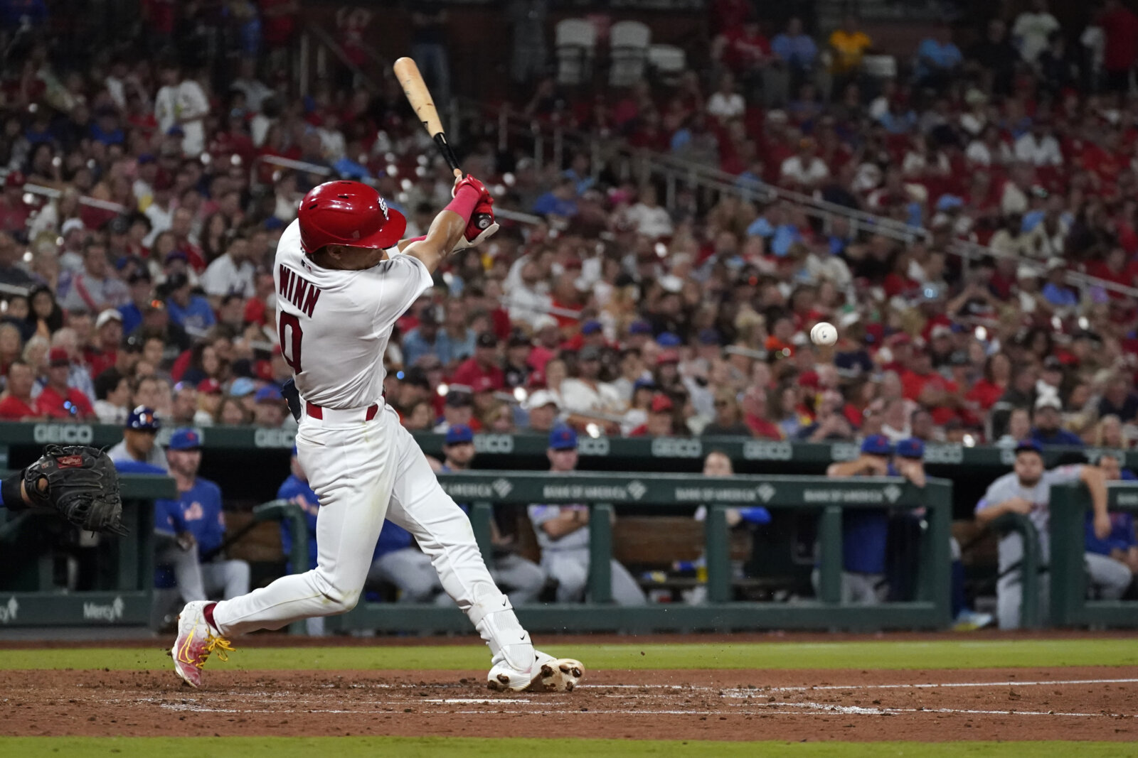 Winn Wins! Cardinals rookie gets back 1sthit ball after Mets’ Alonso