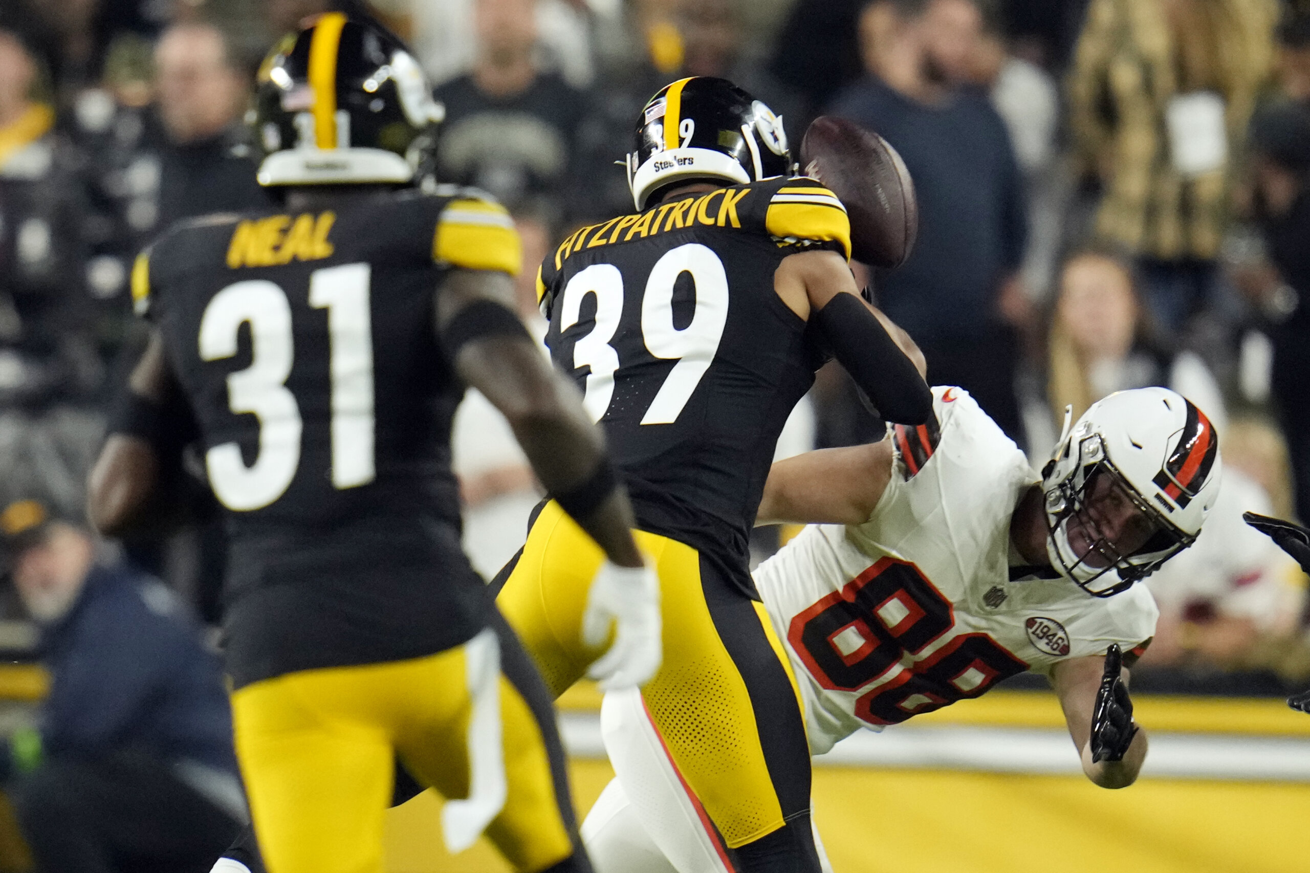 NFL NEWS: Steelers' Harrison fined 3rd time for hard hit