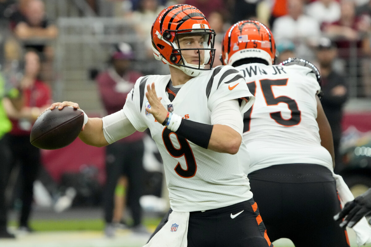 Burrow connects with Chase for 3 TDs; Bengals roll past the Cardinals ...