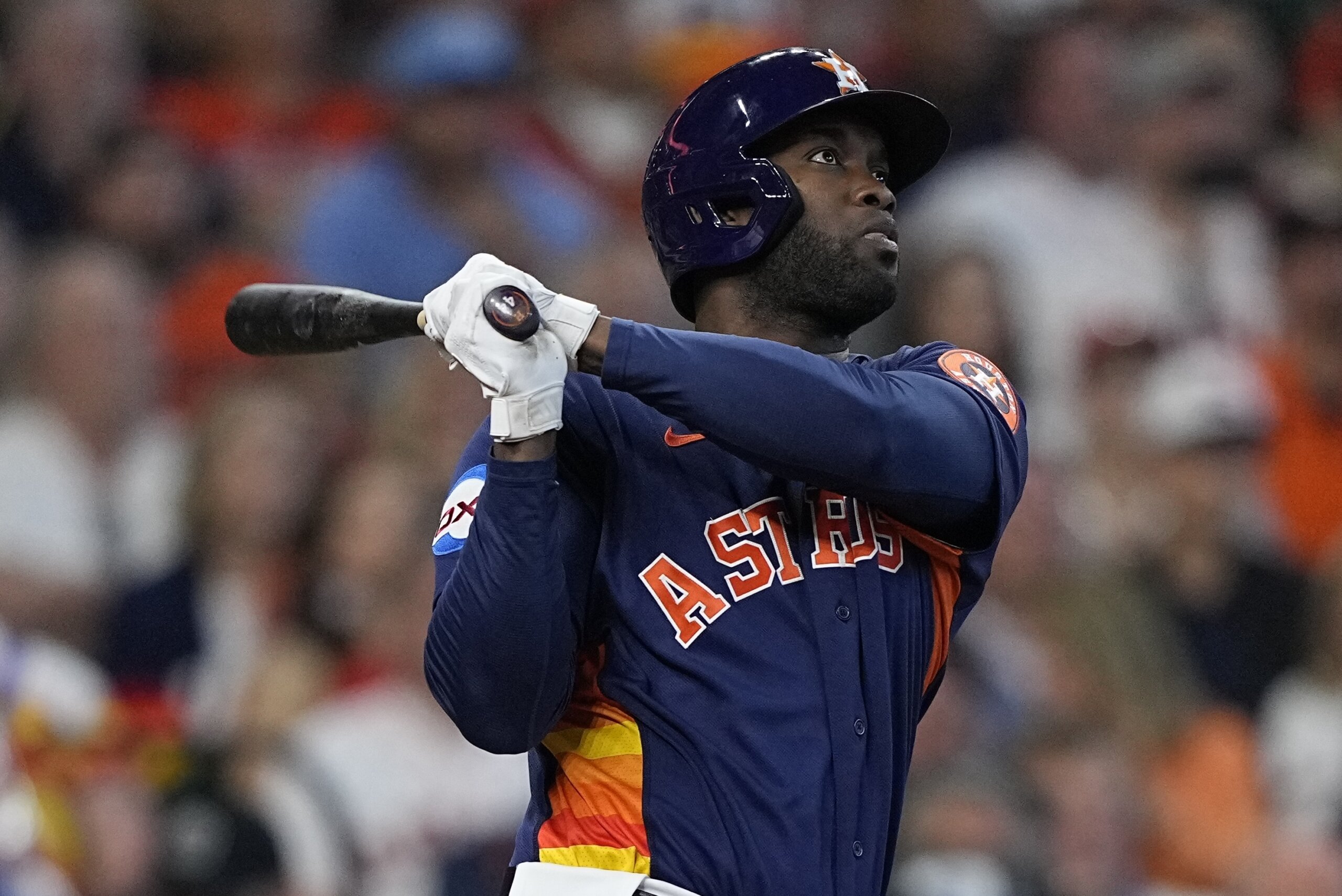 Houston Astros: Yordan Alvarez's family finally gets to see him