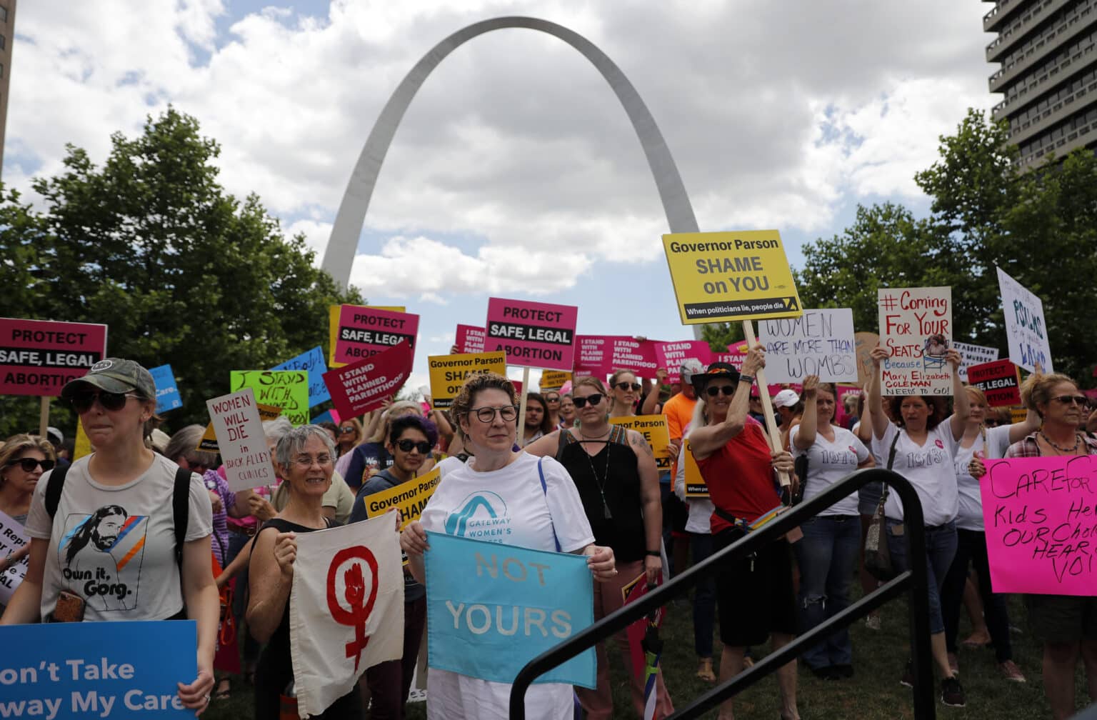 Missouri Abortion-rights Campaign Backs Proposal To Enshrine Access But ...