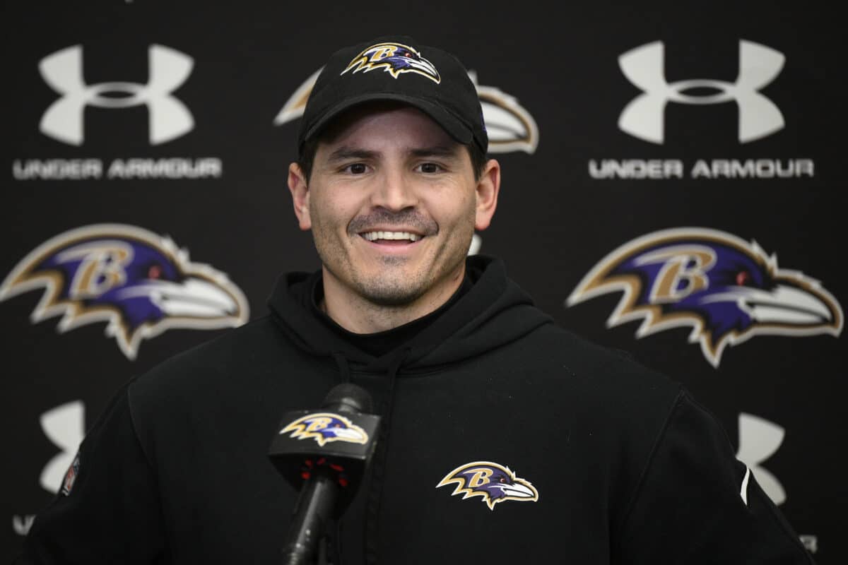 Seahawks hire Ravens defensive coordinator Mike Macdonald as new coach