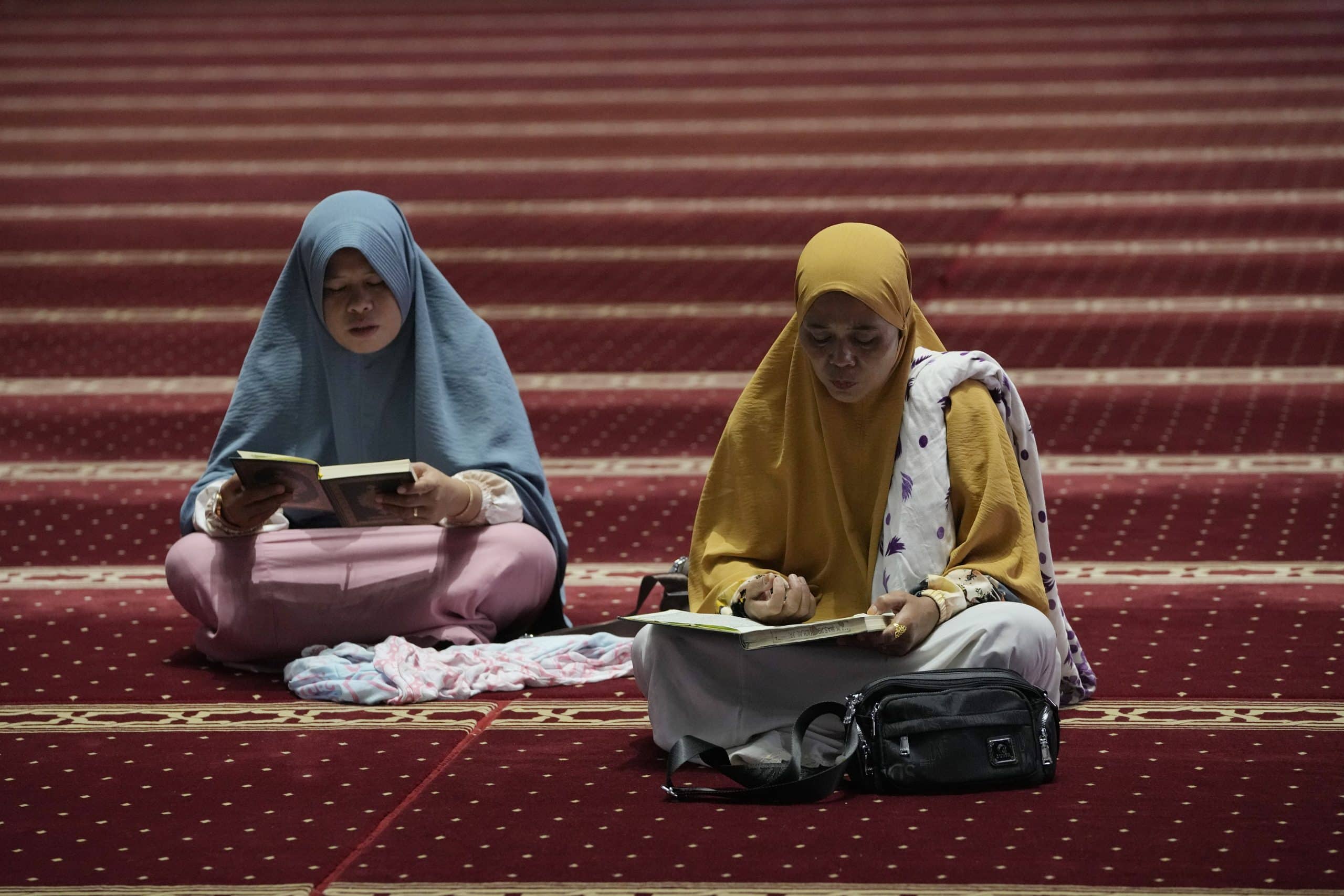 Ramadan kicks off in much of Asia, a day after most of the Middle East