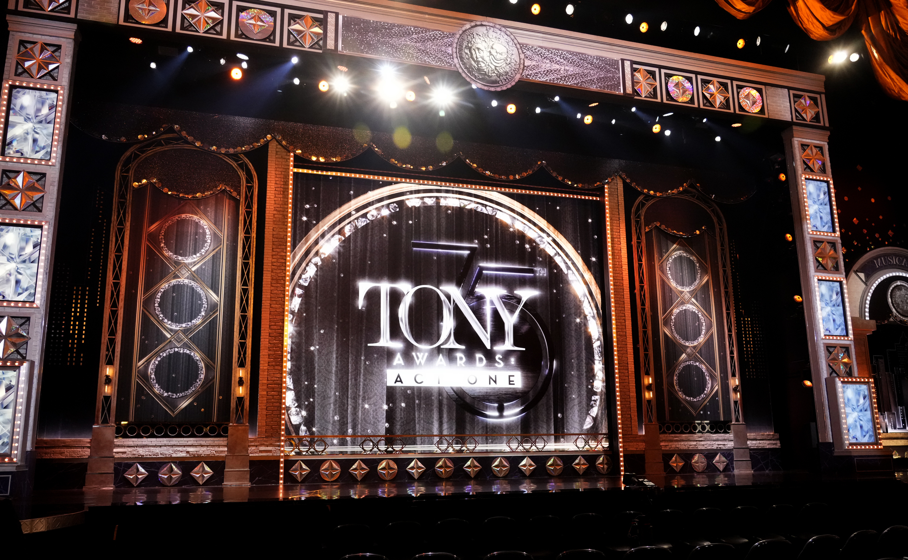 At Tony Award nominations, there’s no clear juggernaut but opportunity ...