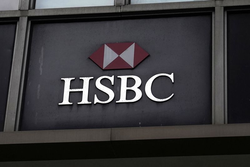 Hsbc Considers Exit From Us Retail Banking Ft Metro Us 4446