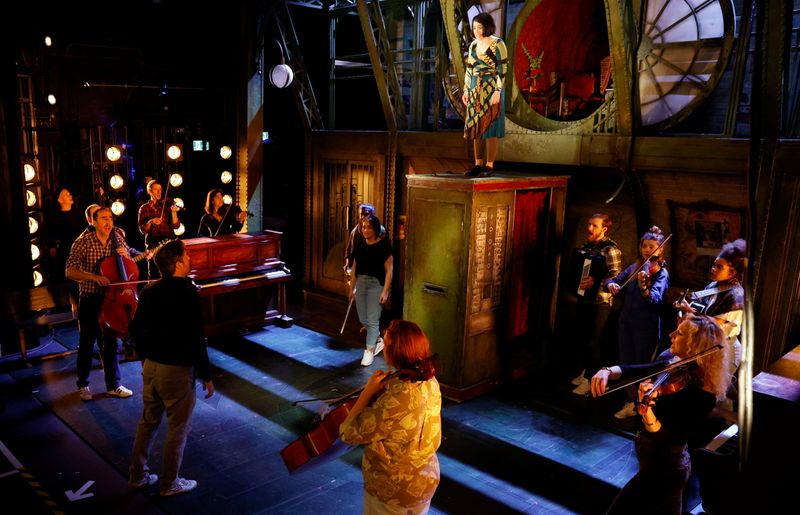 ‘Coming back home’: Musical ‘Amelie’ set for London theatre re-opening ...
