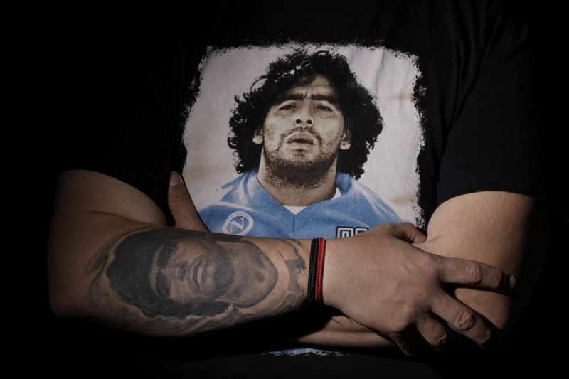 Argentines Celebrate Eternal Love For Maradona With Tattoos Metro Us